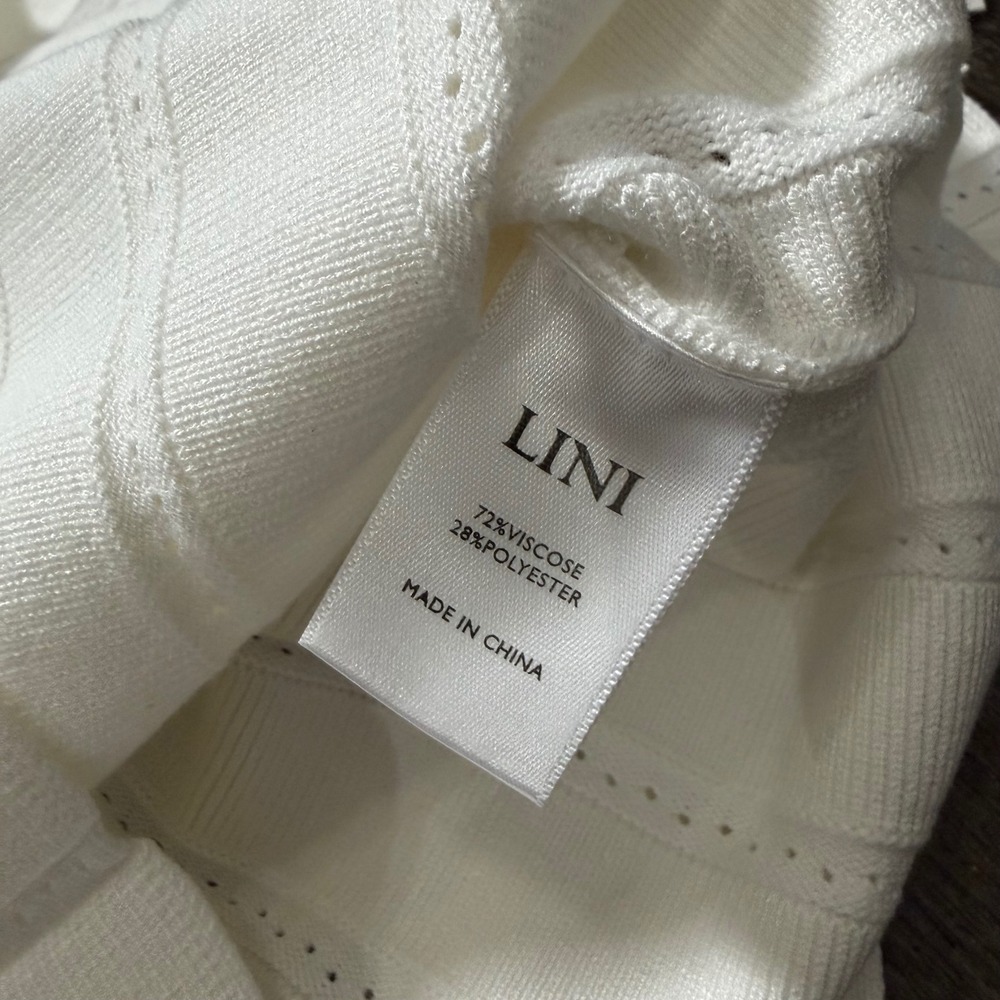 LINI White Ribbed Button Front Tank Top - Picture 4 of 5